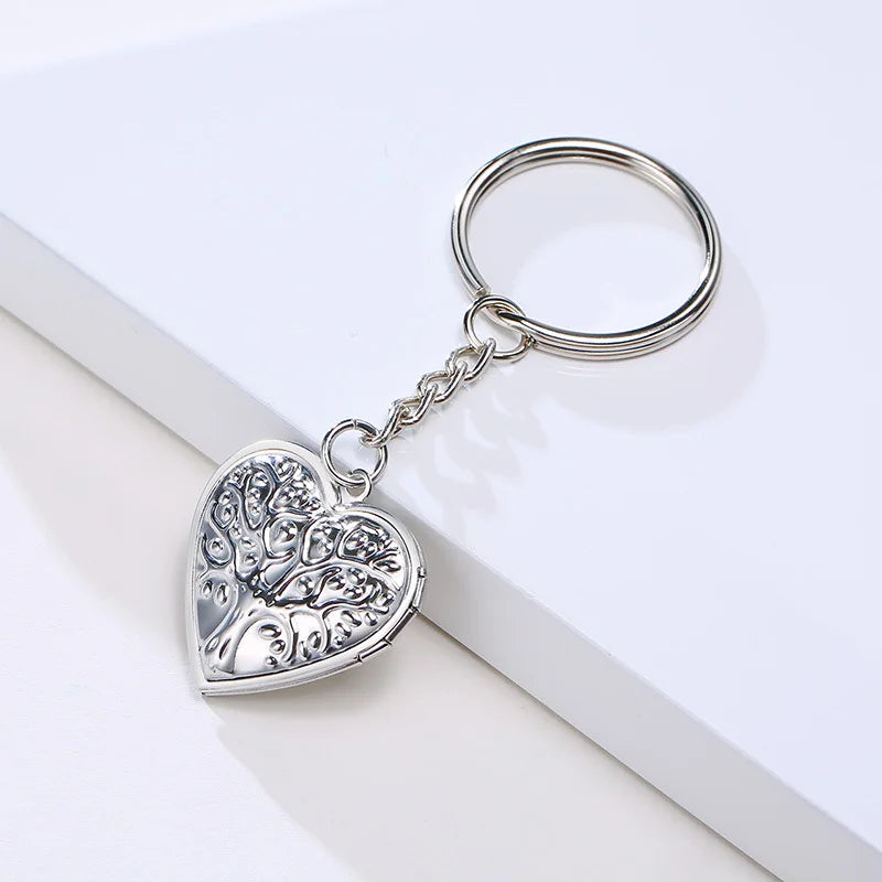Vnox Personalize Engrave Name Heart Locket Key Chains for Women Men,Custom Family Love Photos Anniversary Keepsake Gifts