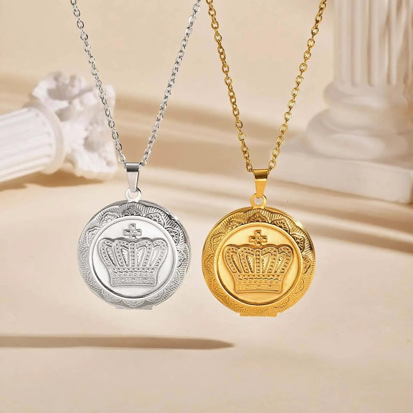 Vnox Free Custom Photo Crown Necklaces, Stainless Steel Round Holds Image Picture Pendant, Family Memorial Locket Jewelry Gifts