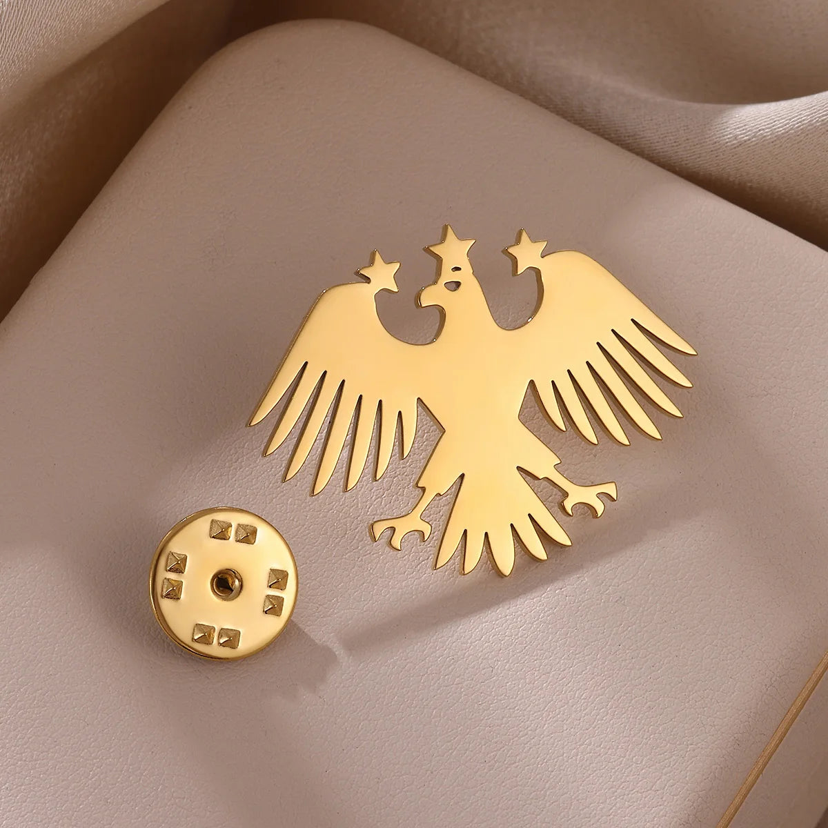Gold Color Punk Eagle Stars Brooches For Men Women Fashion Geometric Animals Emblem Brooch Stainless Steel Jewelry Birthday Gift